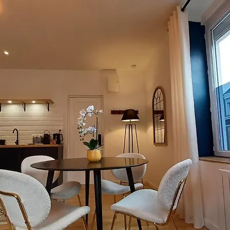 Calaisblack 2-4 Personnes Centre * Calais